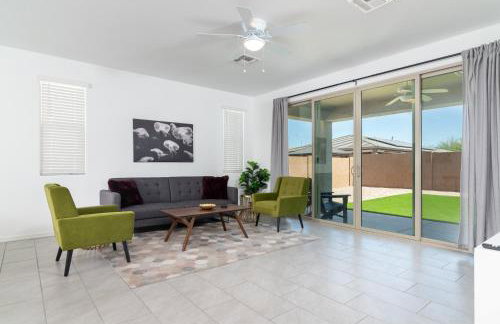 Stylish & Bright Gem ~ King/Queen Beds ~ Backyard! - Foto 4