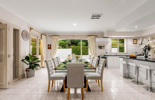 StayAU Expansive 7BR Villa Warrandyte - Foto 53