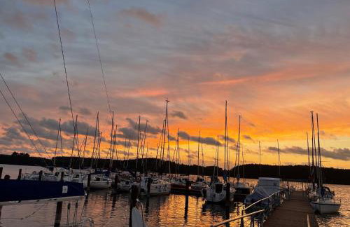 Schadzka w dwunastce z widokiem na jezioro - Foto 37