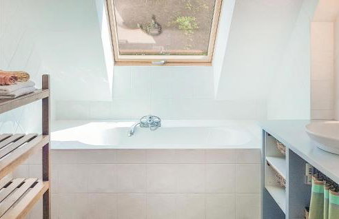 Beautiful Home In Pont Labbé With Wifi - Foto 25