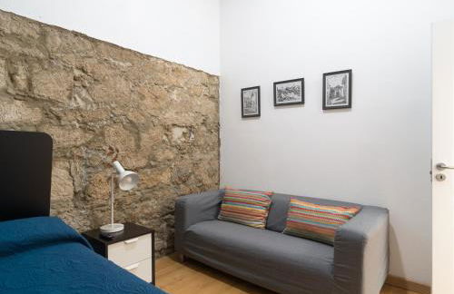 Celia House - Photo 20