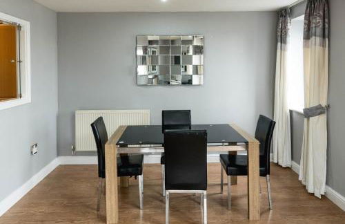 2BD Riverside Views and Comfort - Foto 8