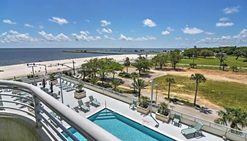 Beachside Biloxi Club Condo Balcony with Ocean View - Foto 3