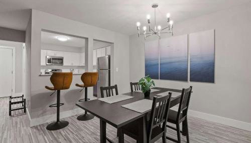 The Ultimate Rochester Getaway Cozy & Inviting - Foto 3