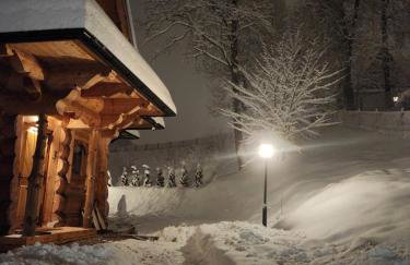 Góralska Chatka 2 Highland Cottage - Split AC, Jacuzzi, Sauna, Private parking, Mountains View, Garden, Zakopane - Foto 78