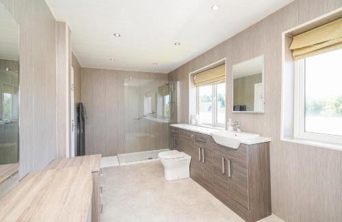 Rent My Spa Home with swimming pool, hottub and sauna - Foto 21