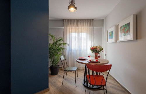 Boutique Saline Apartments - Blue - Photo 19