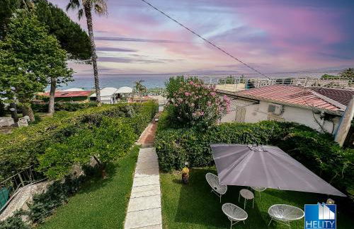 CALALUNGA PIETRAGRANDE - Exclusive Shoreline Haven - Photo 4