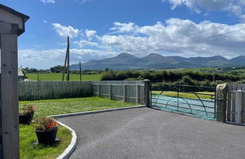 Roddys cottage three bedroom with hot tub sleeps6 - Foto 2