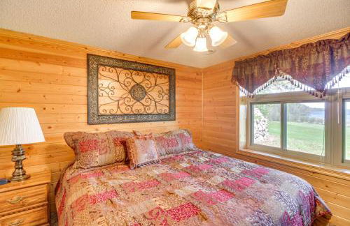 Private Lakefront Emily Home with Yard and Fire Pit! - Photo 28