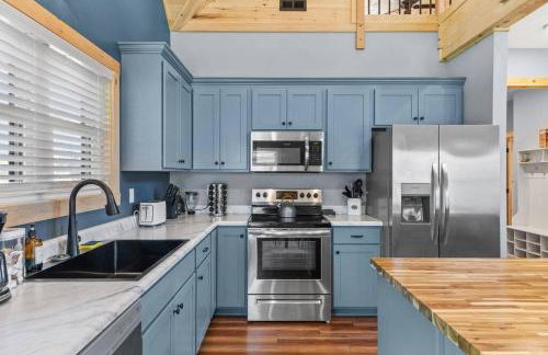 Brand New/ATV Trailer Parking/ 5 min to Miguel's - Foto 15