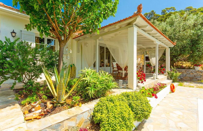 Villa Tassoula Large Private Pool Walk to Beach Wifi - 2830 - Foto 32