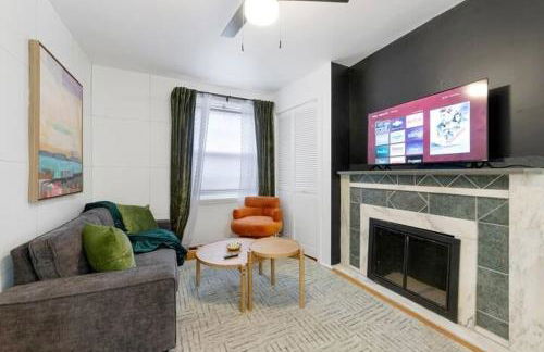 Stylish City Retreat Mins to Manhattan via PATH The Square - Foto 25