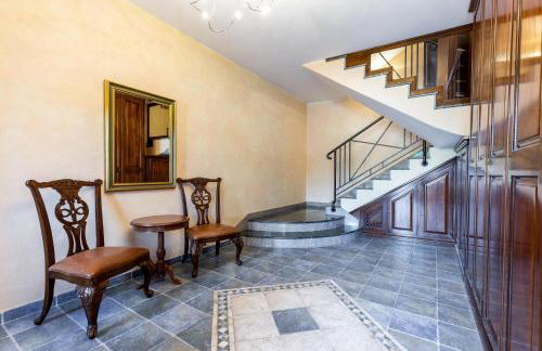 Il Palazzo - Photo 35