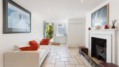 Cliffhanger 18 Castle Road - Foto 5, Lobby or reception