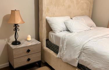 Elegant 3BR Home - Near the Prudential Center - Foto 80