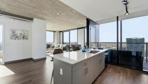 2BR Designer Loft Modern Luxe in City Center - Foto 4