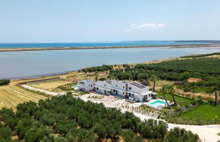 Flamingo Living Halkidiki - The Villas - Foto 3