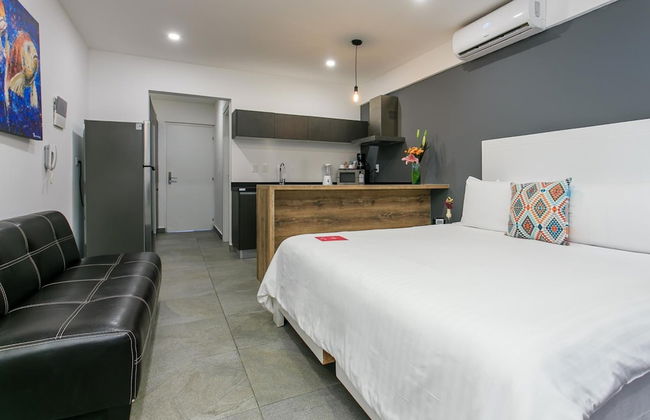 Studio 30 Condhotel by Nah Hotels - Photo 17