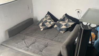 Casa na Prainha, a poucos passos do acesso à praia - Foto 2