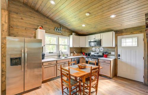 Bright Whites Creek Home 12 Mi to Dtwn Nashville! - Foto 7