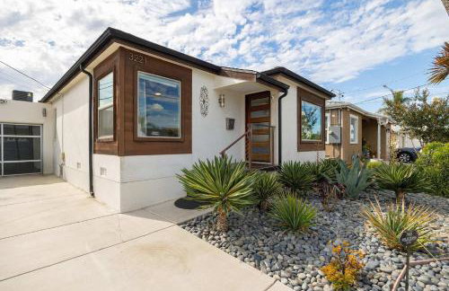 Central Location Gym Hot Tub Villa - Photo 40