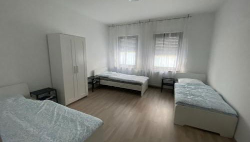 Inviting Apartment in Leverkusen - Foto 3, wardrobe