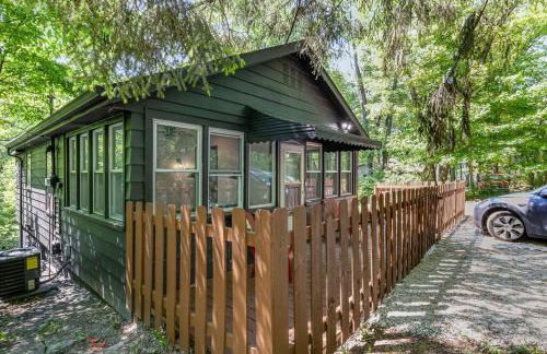 Black Cabin Getaway in Woods I Valpo - Foto 17