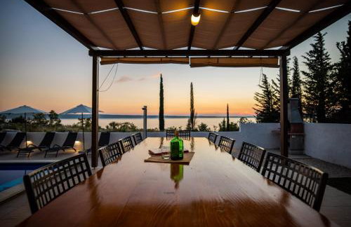 Royal Promons - heated pool - Foto 42