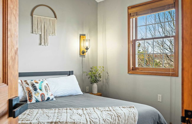 Laker's Pointe by Avantstay Lakefront Private Peninsula Hot Tub, Game Room - Foto 36