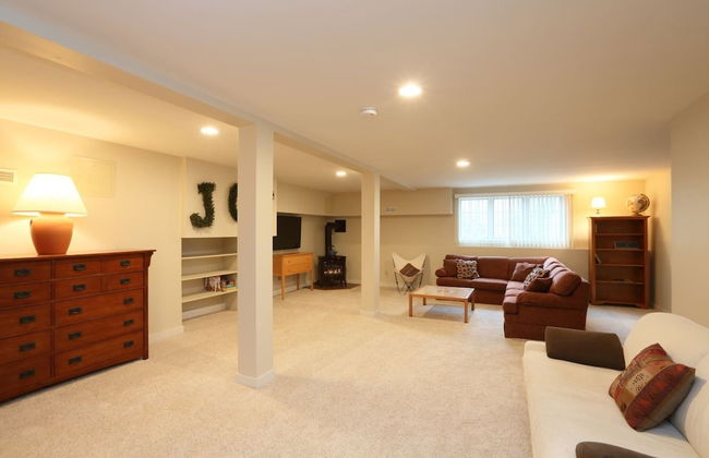 Upscale 3BR Topnotch Overlook - Foto 17