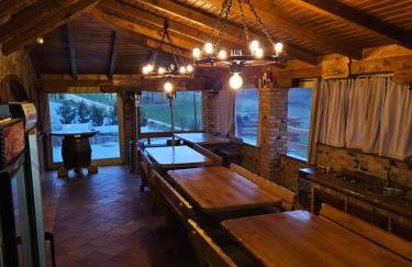 Kuća sa bazenom za odmor i domjenke MARIS - Foto 49