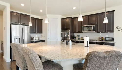 Spacious Luxury Retreat Near Boulder & Denver - Foto 2, stove, dishwasher, minibar