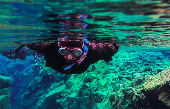 Snorkeling nella faglia di Silfra - Foto 1