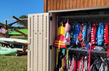 Private Retreat with Pond, Pool and Hot Tub - Photo 3