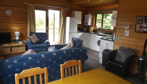 Hand built log cabin at Avonvale Holiday Lodges - Foto 3