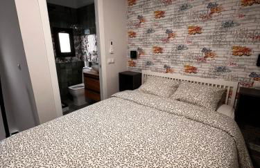 R10 Trabajo Descanso Premium Junto a Metro Madrid - Photo 20