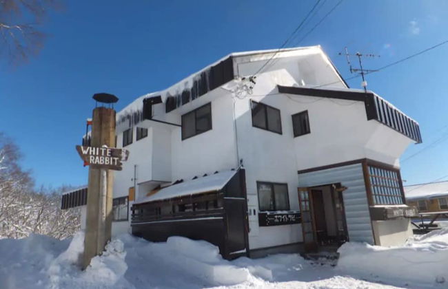 Rental Lodge WHITE RABBIT Madarao kogen Cottage RABBIT - Photo 26