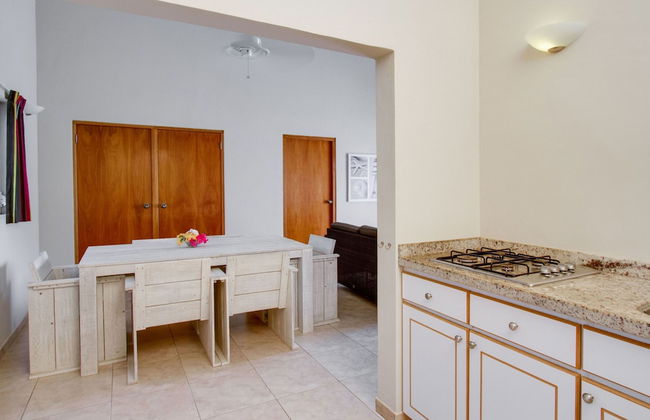 Hamlet Oasis Resort - Photo 13