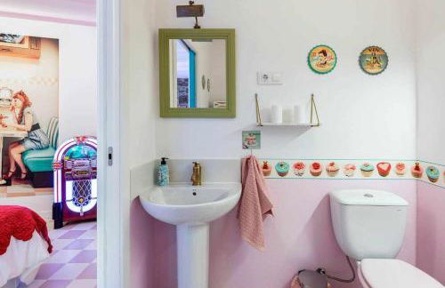 La Suite Años 50 La casa Barbie, bañera y chimenea de leña - Foto 18