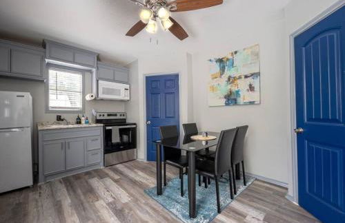 SuperValue Suite #1 @ East End Revitalized - Foto 10