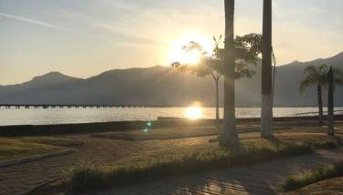 Cantinho para descansar à 200mts da praia. - Foto 4
