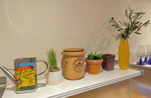 Great flat! 12 minute walk from train station and Palais - Foto 15