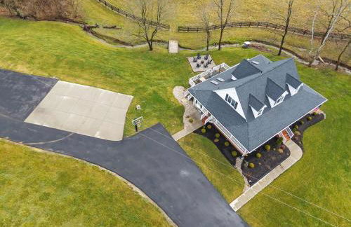 Country Home with Hot Tub Fire Pit for 10 Guests - Foto 16