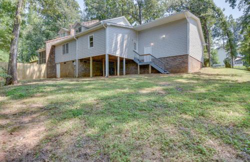 Charming Seneca Home - 3 Mi to Memorial Stadium! - Foto 22