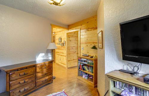 Island Park Fishing Cabin - Walk to Henrys Fork! - Foto 7