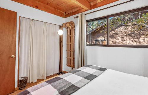 The Sugar Loft - Cozy cabin located in one of the quietest neighborhoods! Relax and recharge! - Foto 9