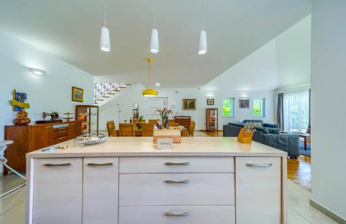 Villa Župa with Heated Pool, Tennis Court & Mini Golf - Foto 26