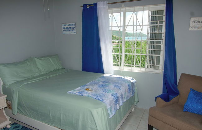 Entire Homestay In Kingston - by Airport - Foto 7