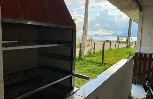 Vista para o mar casa 45 Praia do Estaleiro - Foto 1